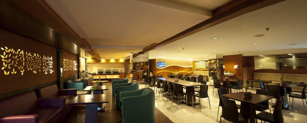 Hotel Asia Surakarta  Exterior photo