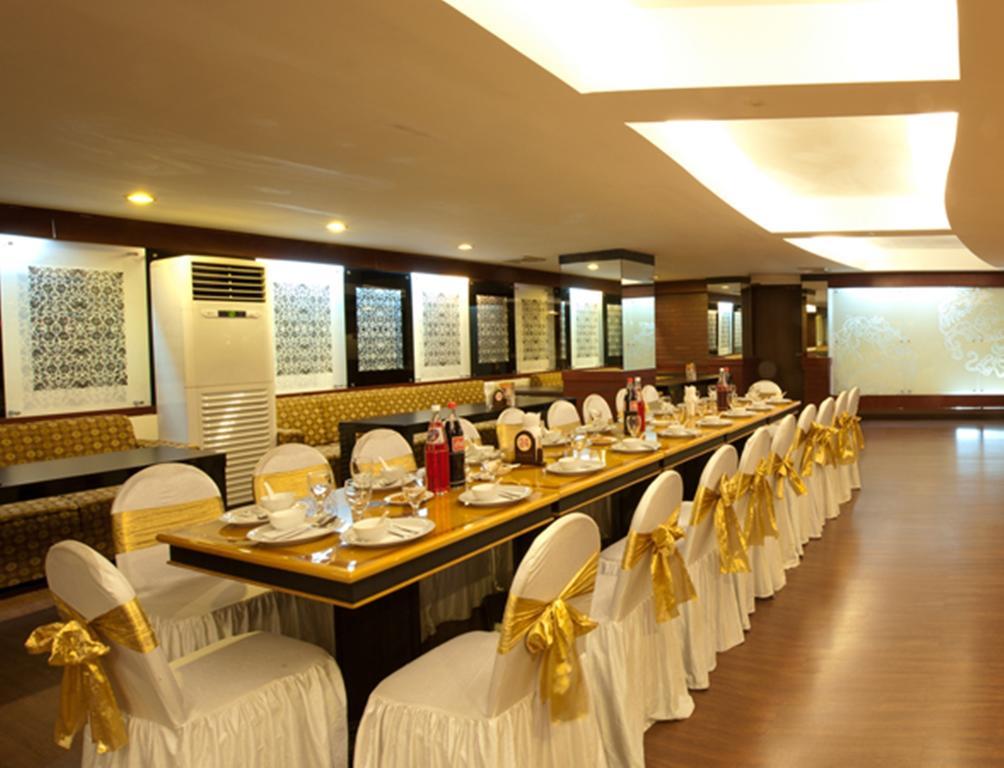 Hotel Asia Surakarta  Exterior photo